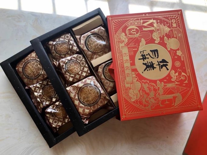 华美月饼