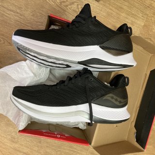 索康尼啡迅2跑鞋