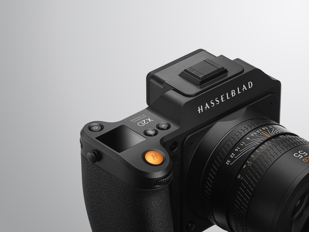1亿像素、5轴防抖、16位色彩,哈苏推出中画幅旗舰相机 X2D 100C
