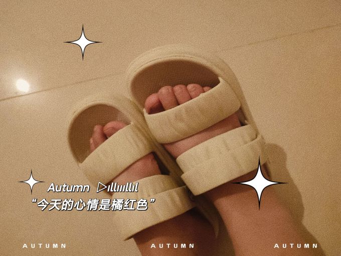 女式拖鞋