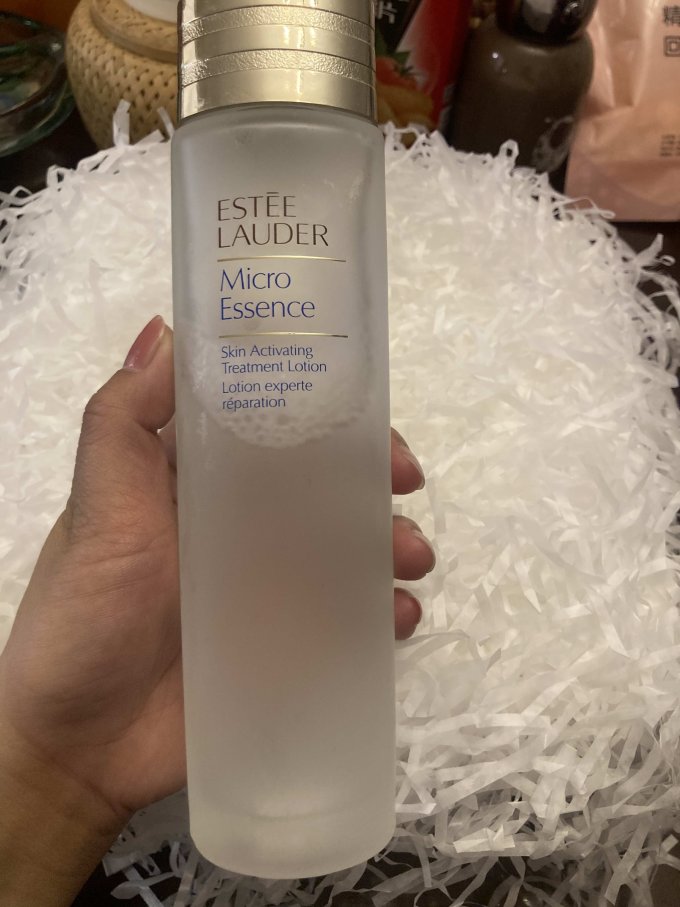 雅诗兰黛爽肤水