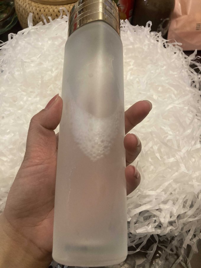 雅诗兰黛爽肤水