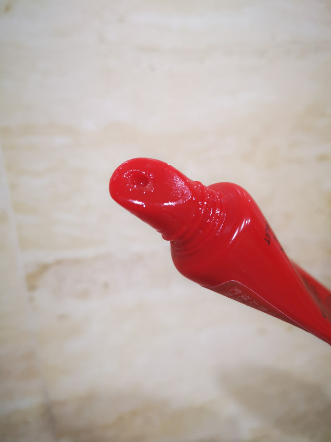 润唇膏