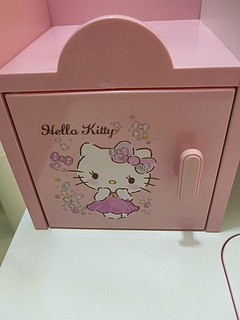 可爱又好用的Hellokitty学习桌