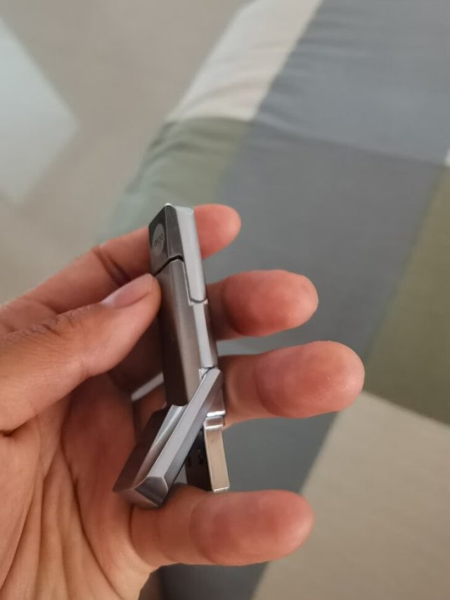 物流速度超快，信息传输速率一级赞，很是给