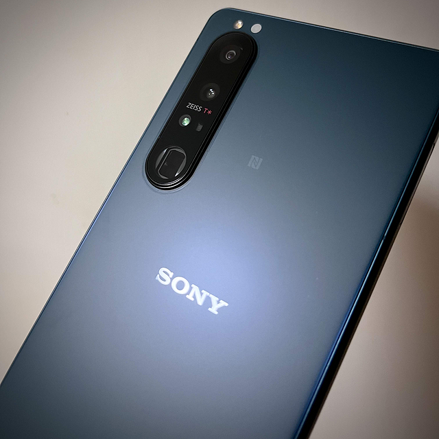 SONY Xperia, 信仰常在