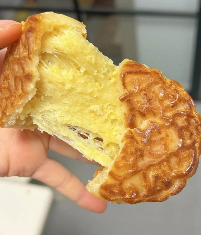 斯琴妹子月饼