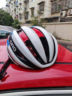曾经的顶级头盔Giro公路头盔