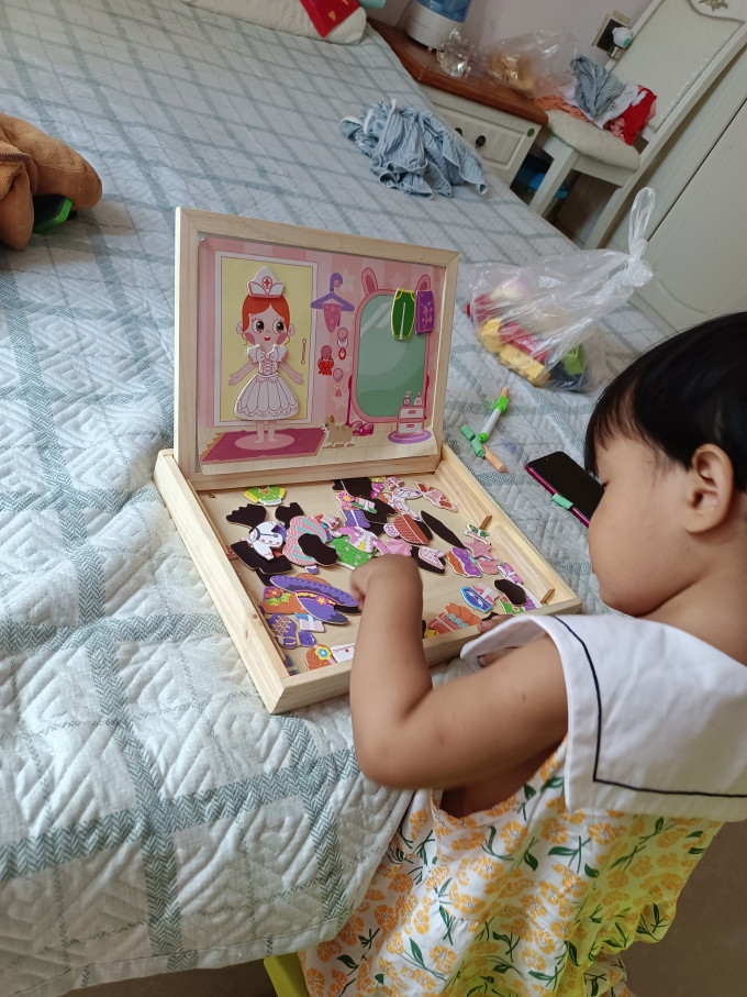 益智玩具