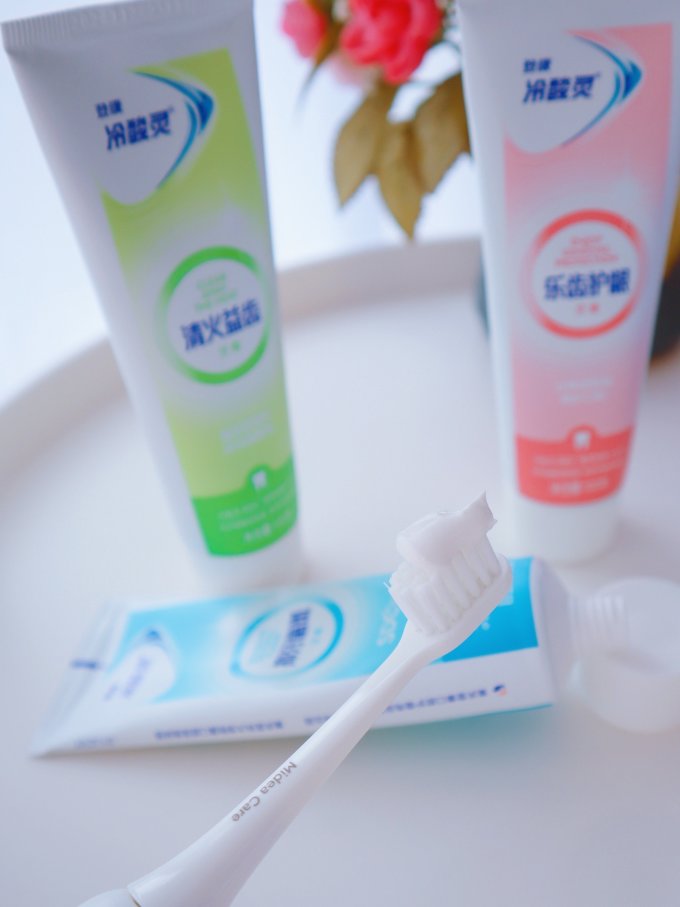 冷酸灵牙膏