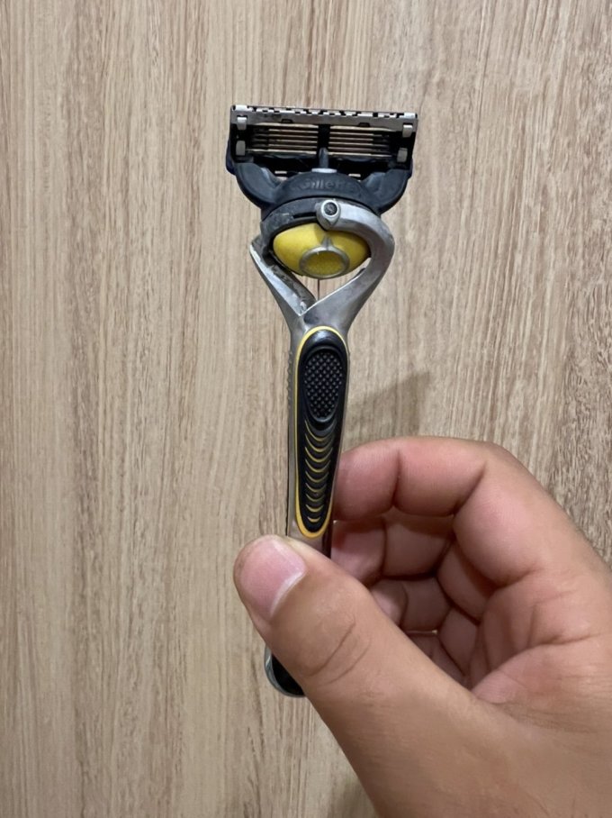 吉列手动剃须刀