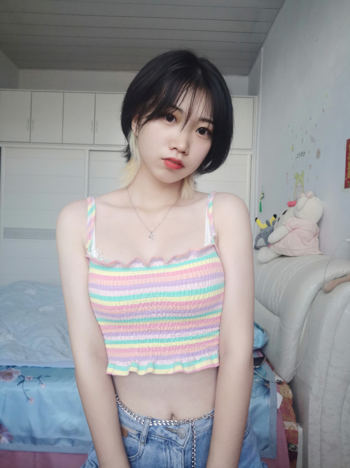 女上装