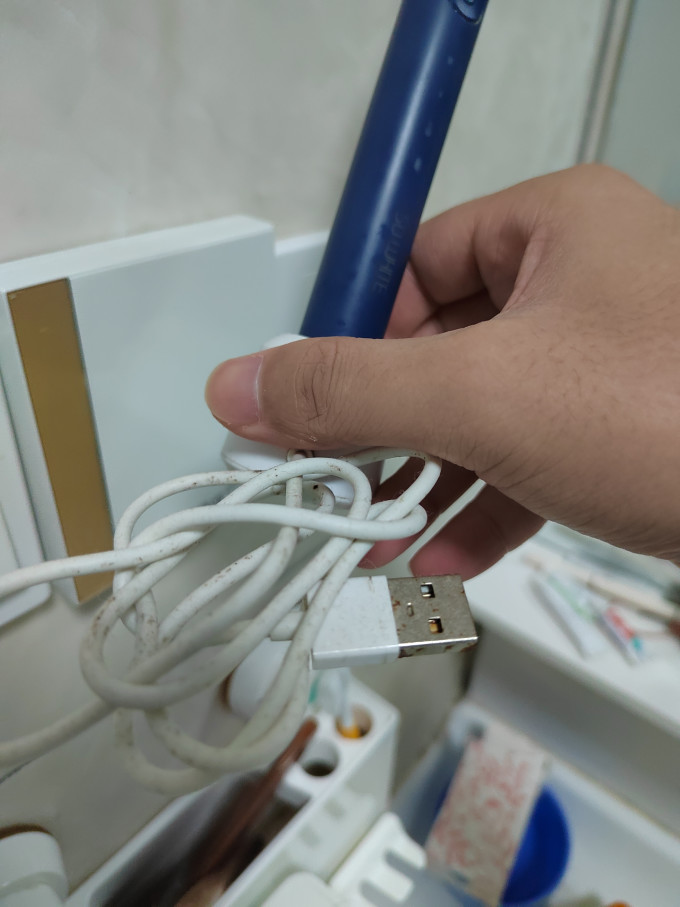 品敬电动剃须刀
