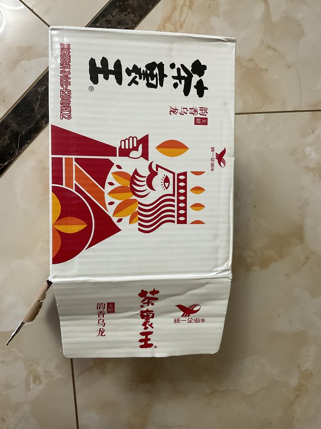 2块一瓶的乌龙茶