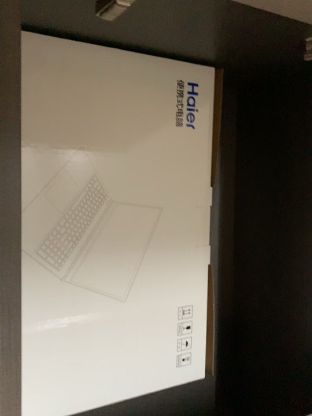 很好看,也不错,关键是实惠又便宜。用着也
