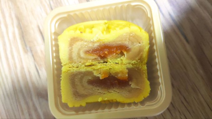 六合信月饼