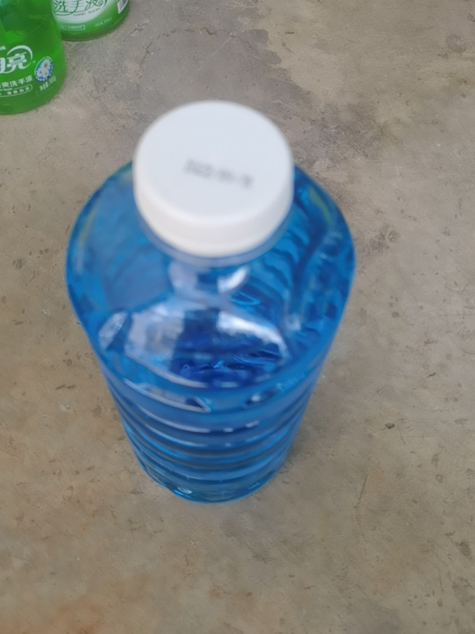 腾缘玻璃水