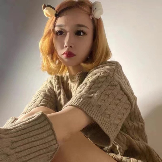 女士毛衣