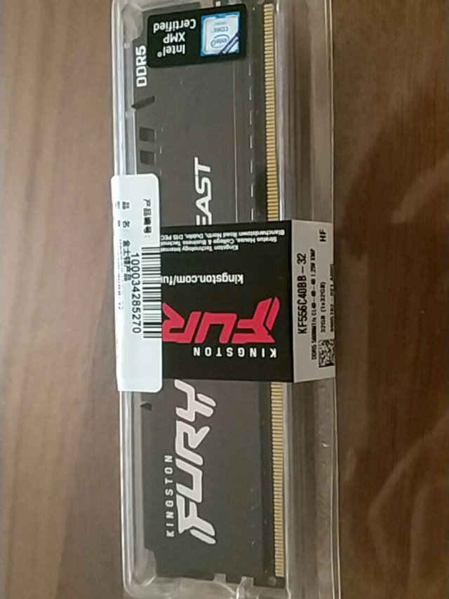 DDR5还是有点小贵！希望在这两年内可以