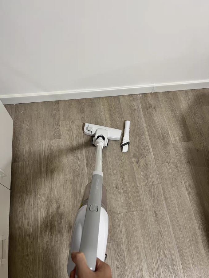奥克斯手持式吸尘器