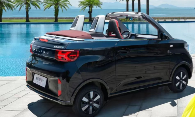 上汽通用五菱MPV