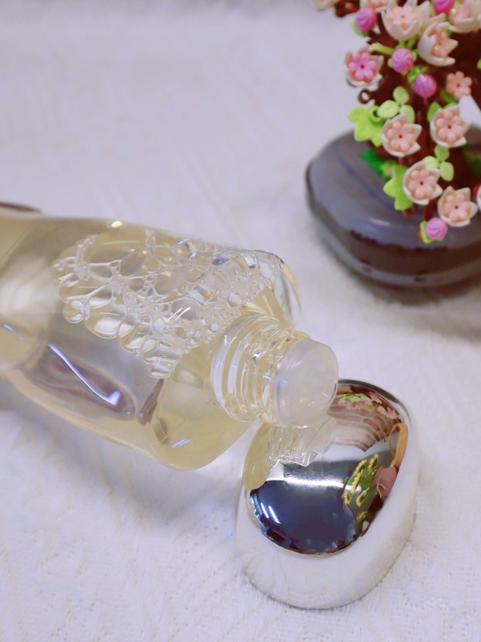 茵芙莎爽肤水