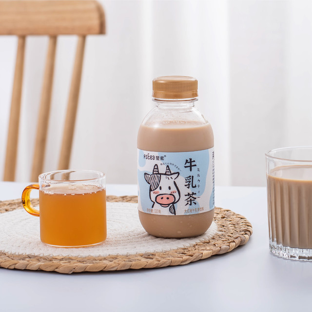 「斐素」创始人7问：随时随地的快乐牛乳茶，瓶装乳茶喝出现制乳茶口感