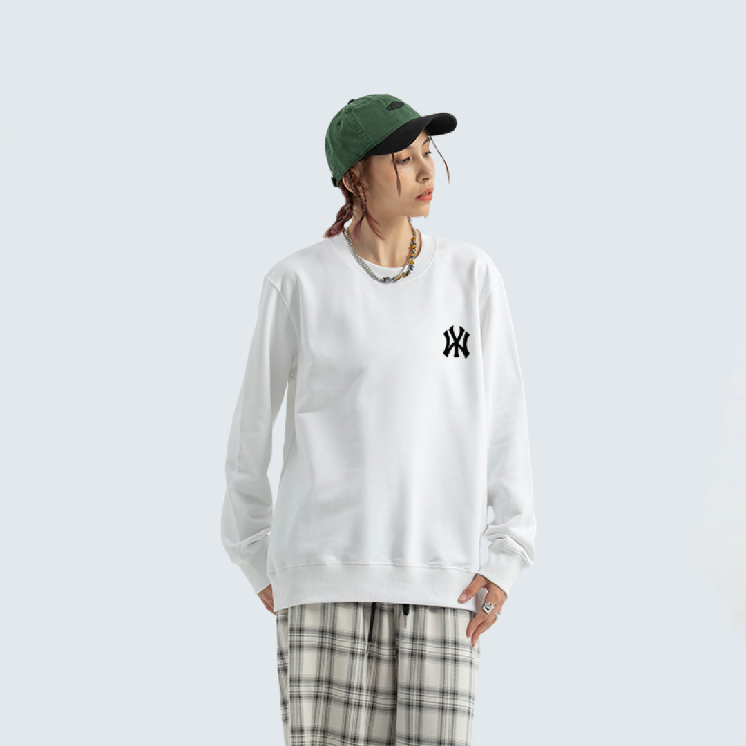 国庆出游季,准备好服饰战袍了么?来学学明星的鞋/帽/包等配饰穿搭吧!