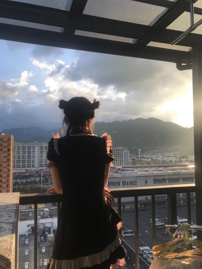 未知星辰的来信Lolita