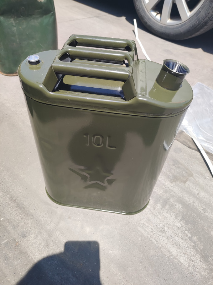 车·简油箱