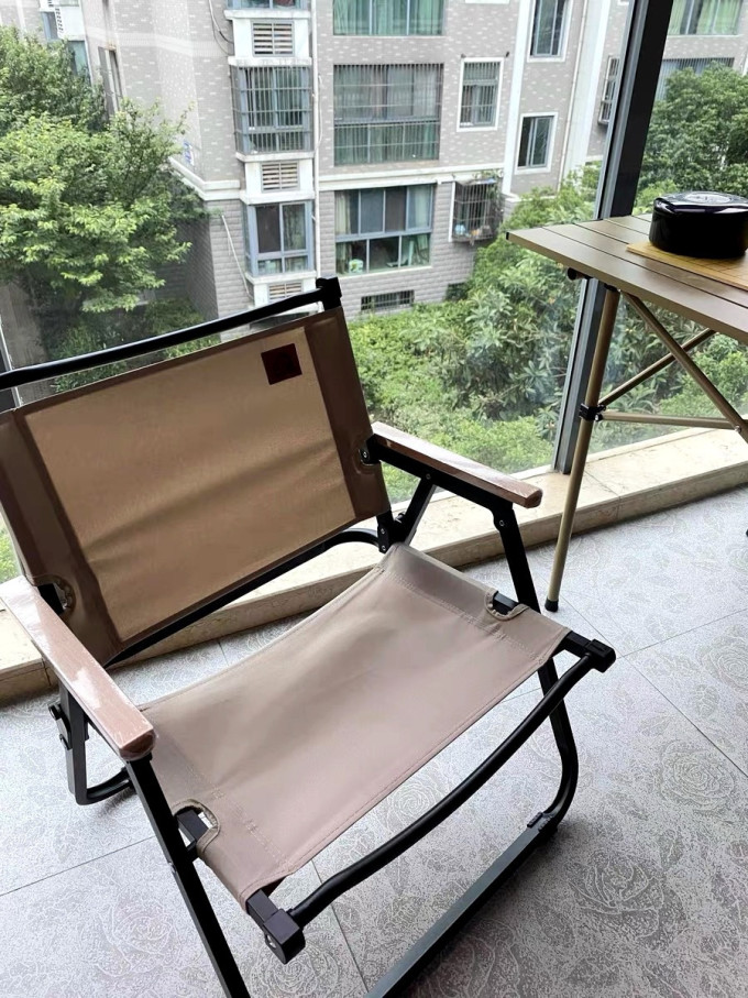 探露躺椅