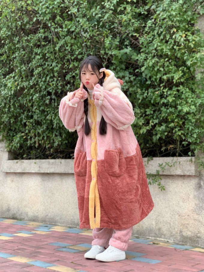 家居睡衣