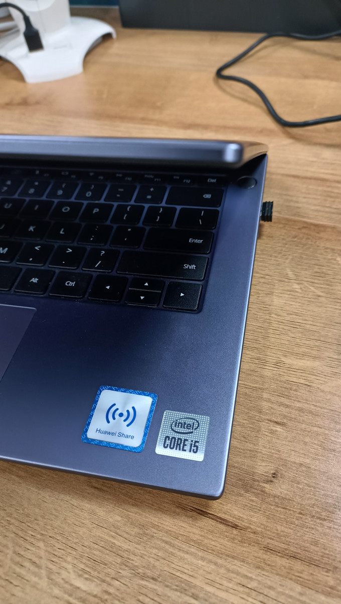 华为matebook b3-410普通笔记本怎么样 老婆不要的,我用着挺好_什么