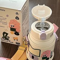 没成年就出来工作的mini保温杯! !好可爱哦