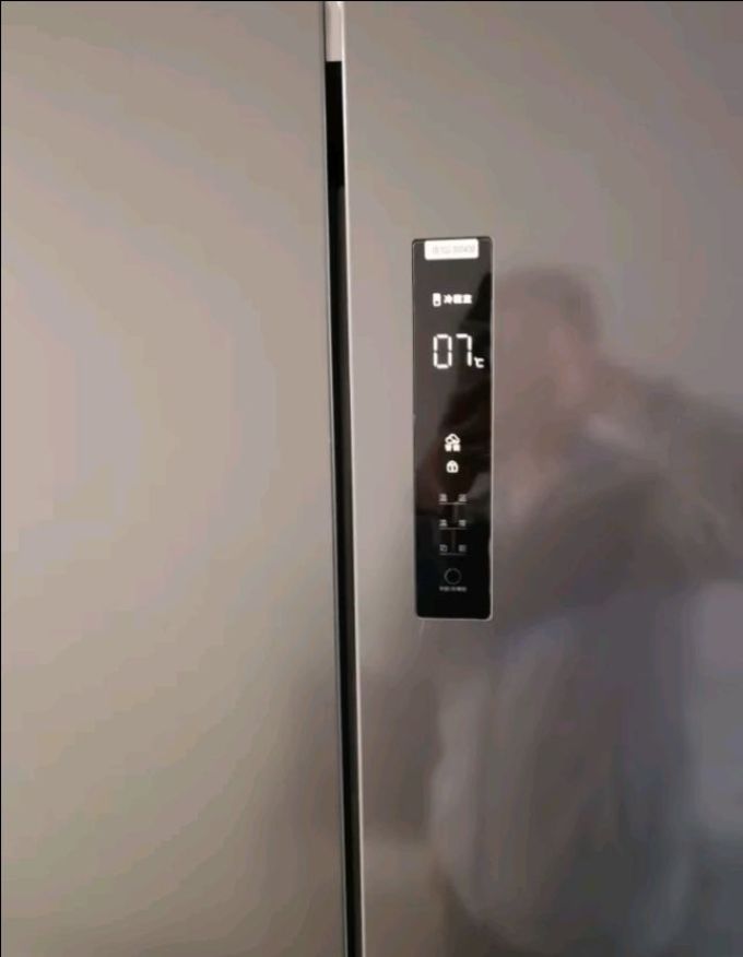 多门冰箱