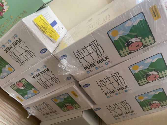 完达山常温牛奶