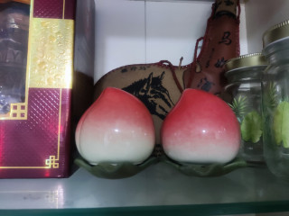 粉嫩嫩蟠桃茶叶罐