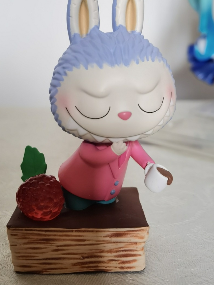 泡泡玛特潮流玩具怎么样 labubu精灵甜品系列 焦糖慕斯拿破仑_什么