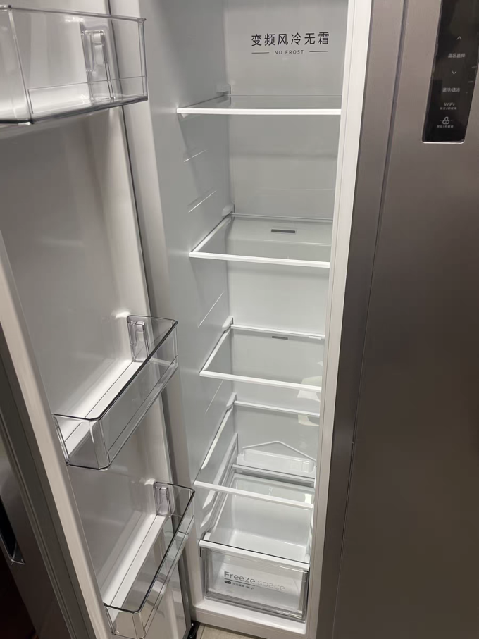 美的对开门冰箱