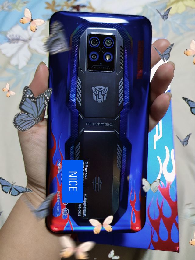 给老公换了游戏手机,他高兴的像个孩子👍