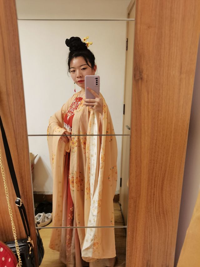 云想衣裳花想容，怎么能少了诃子呢