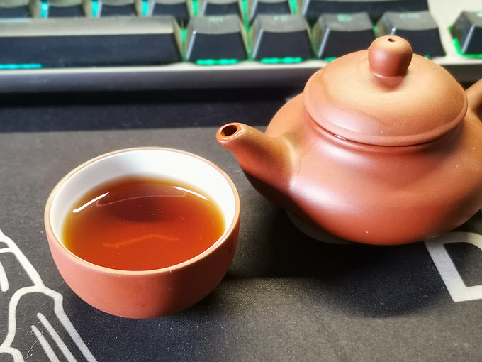 老同志普洱茶