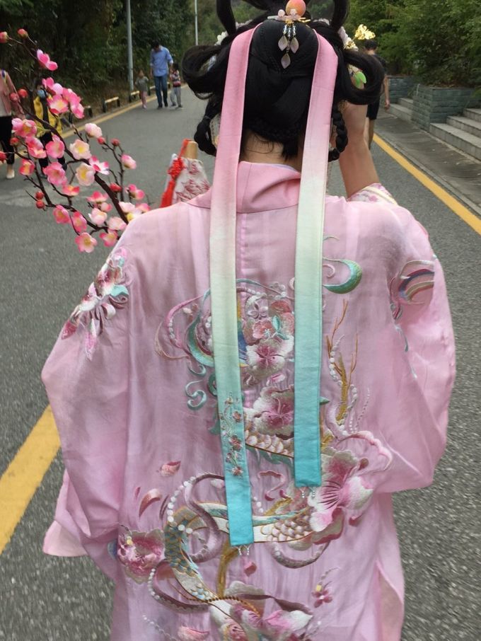 桃花序汉服