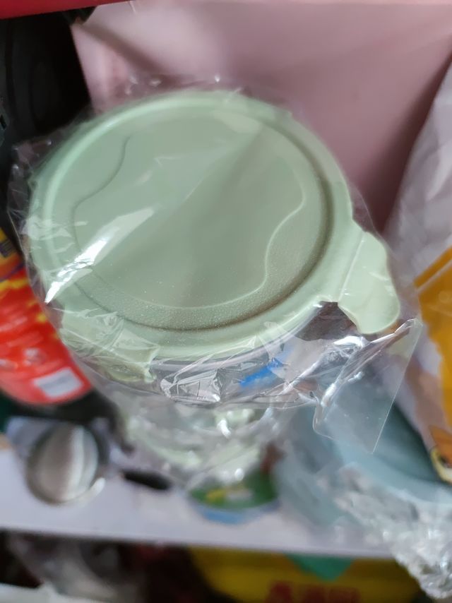 轻巧好用的储物盒