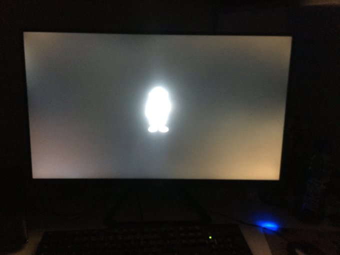 创维显示器