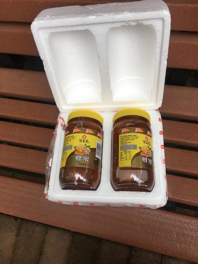包装很好，物流快，拿回家就泡了柠檬蜂蜜茶