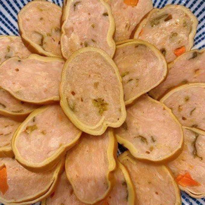小鸡收腹腊肉腊肠