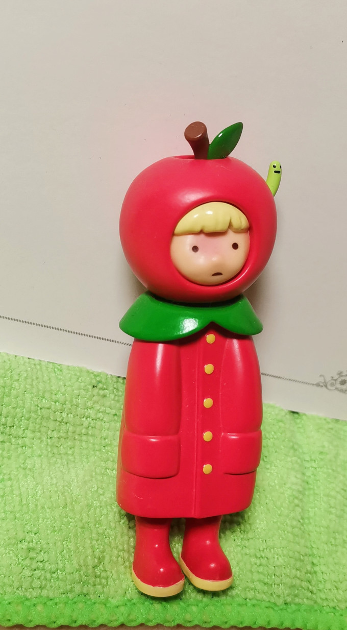 蓝烟斗潮流玩具