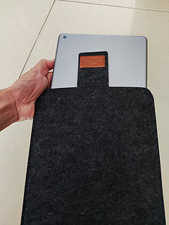 老iPad配个新的内胆包，还不错哟