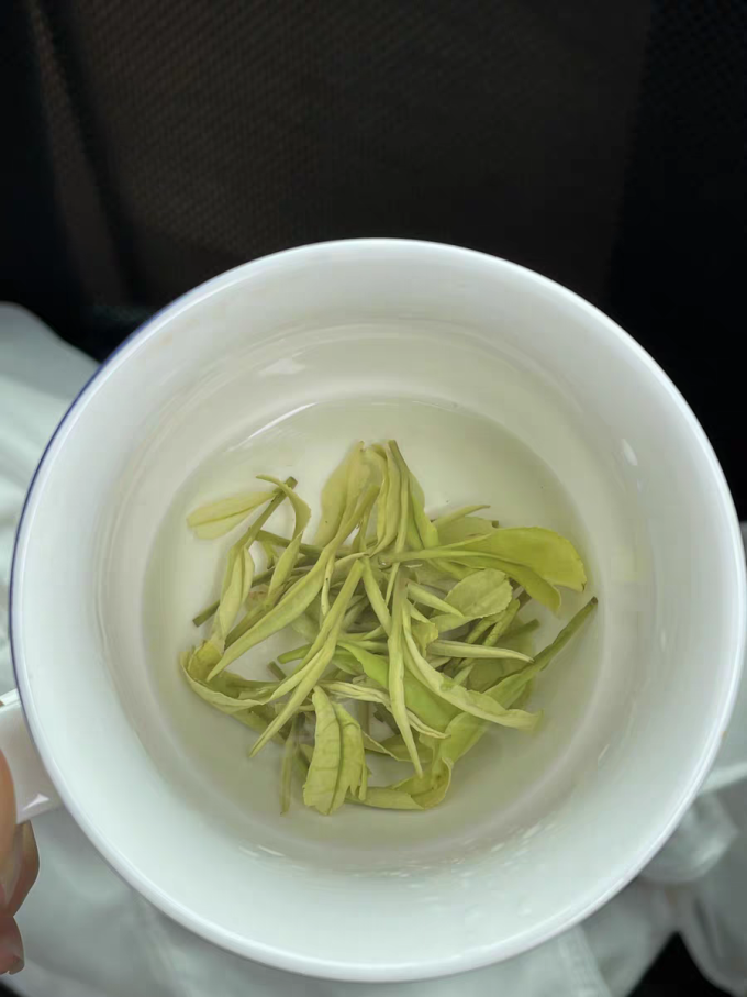 特级珍稀嫩芽白茶兰花香125g*2罐_什么值得买